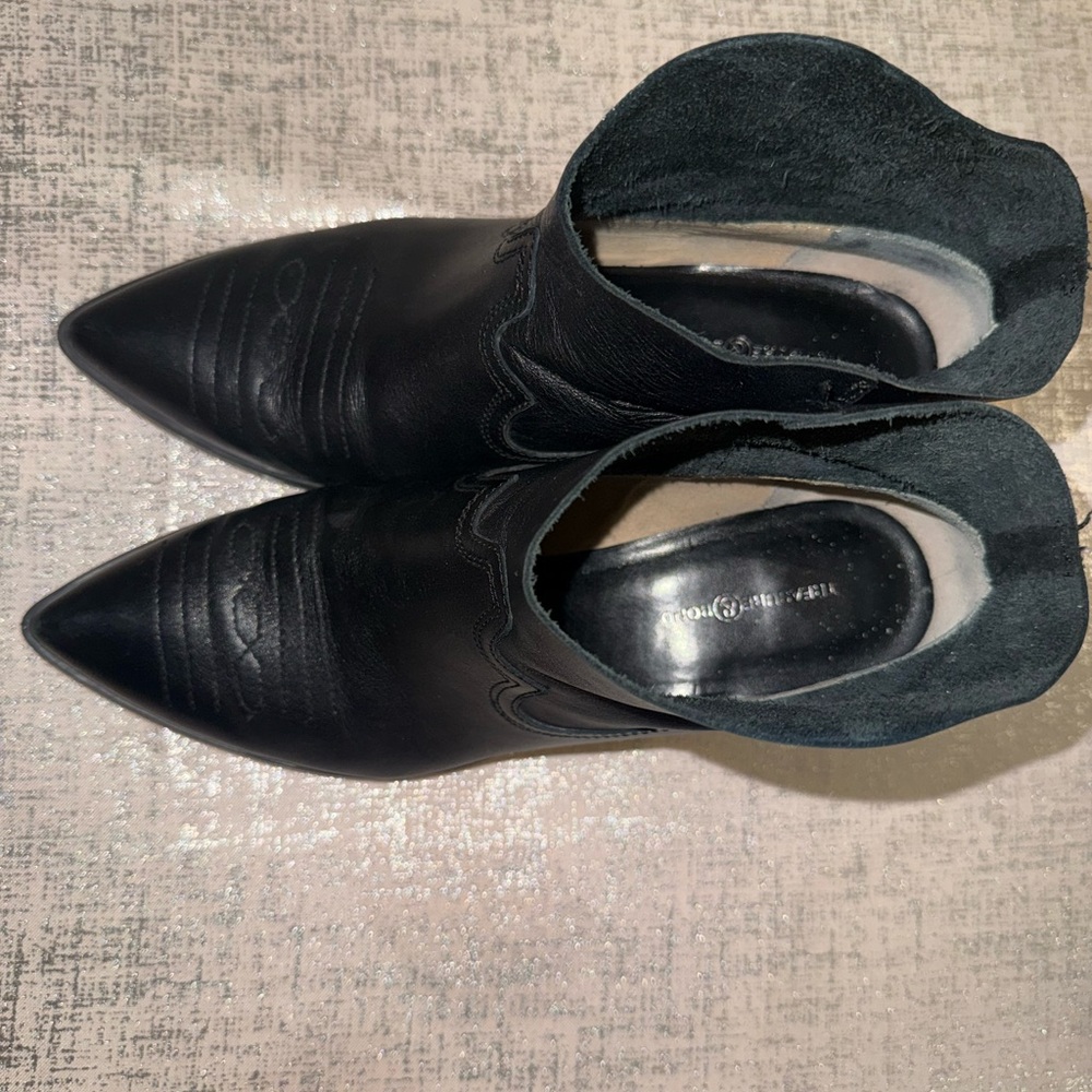 Treasure & Bond Black Pointed-Toe Western Ankle Boots - Picture 11 of 16